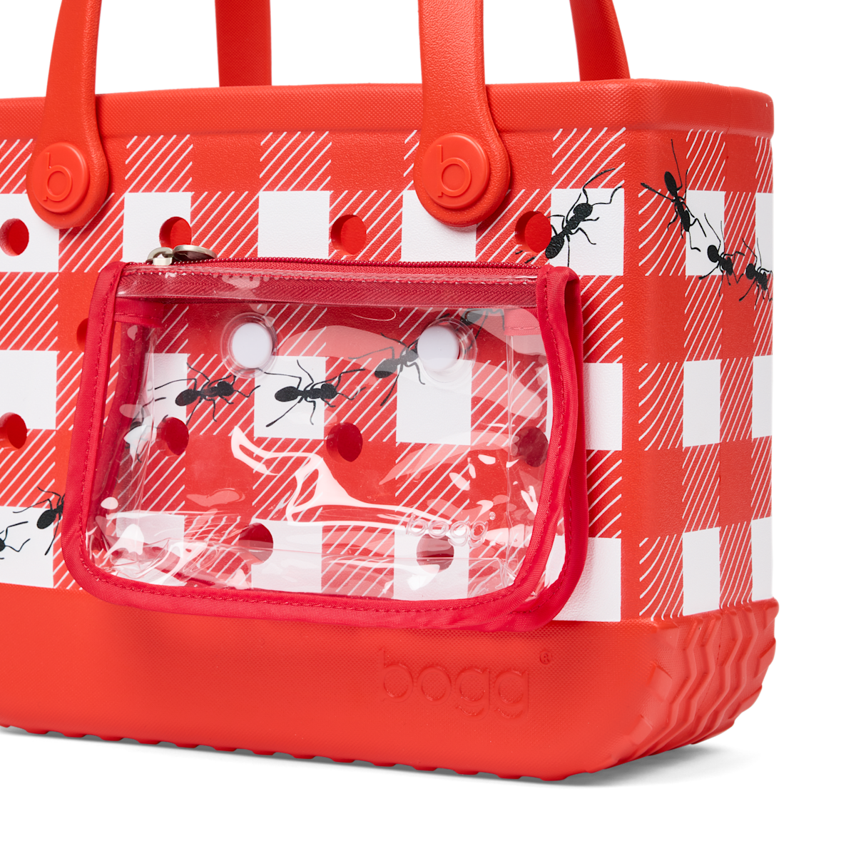 Bitty - Picnic Guests O2